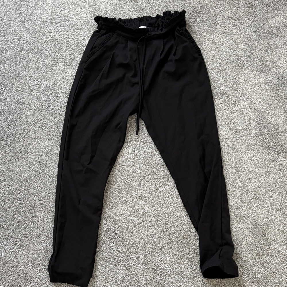 Elegant Black Ruffle Waist Pants